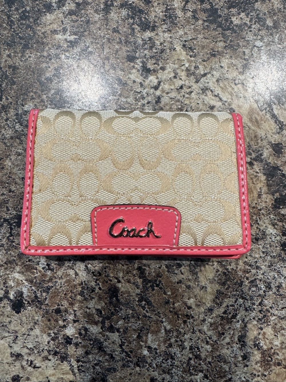 Brand New Coach Khaki Signature Canvas Card Holder with Pink inside and Trim